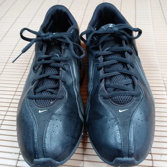 Nike Mens Black Size 10.5 Reax TR III 3 Shoes Runn