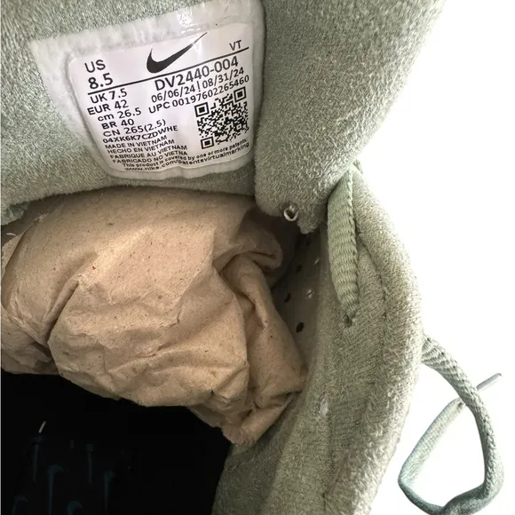 Nike Men's Brown and Blue Running Shoes