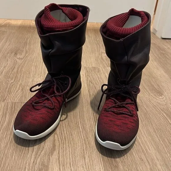 Nike Roshe Two Flyknit Hi 861708-600 Deep Burgundy-Red Women Size 10 Boots