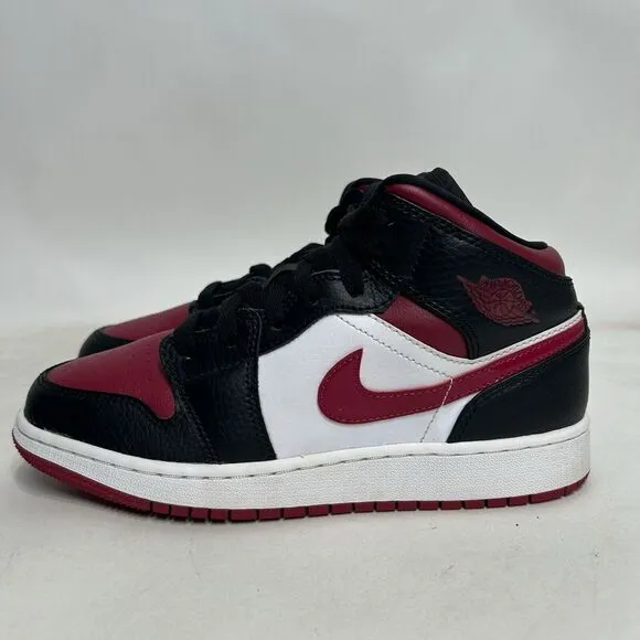 Nike Shoes Air Jordan 1 Mid GS “Bred Toe/Noble Red” 2024