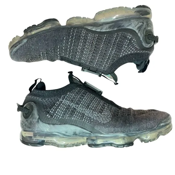 Nike Shoes Mens Size 13 Air VaporMax 2020 Flyknit CJ6740-002 Gay Black