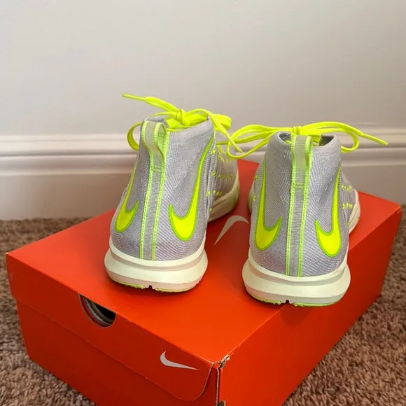 Nike Train Ultrafast Flyknit Mens Cross Training Shoes
