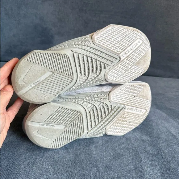 Nike Womens React Metcon Turbo White Gold Training Lace Up Athletic Shoes SZ9.5