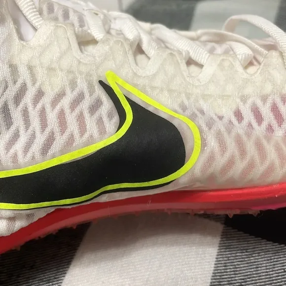 Nike Zoom Mamba V Track Spikes 'Rawdacious' DM3071-100 Men's Size 12 Shoes White