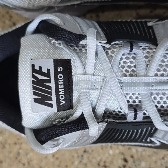 Nike Zoom Vemero 5 Mens