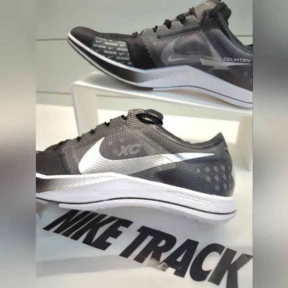 Nike ZoomX DragonFly Black Metallic Silver Track Field Distance Cross Shoes 11.5