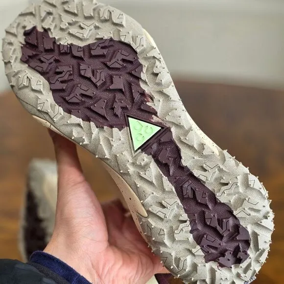 Nike ACG Mountain Fly 2 Low Sail Earth Women's 8 Hiking Trail Shoes HF5700-121