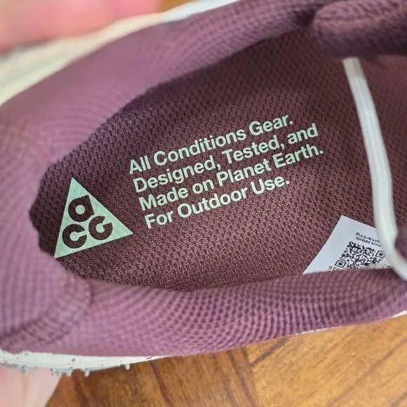 Nike ACG Mountain Fly 2 Low Sail Earth Women's 8 Hiking Trail Shoes HF5700-121