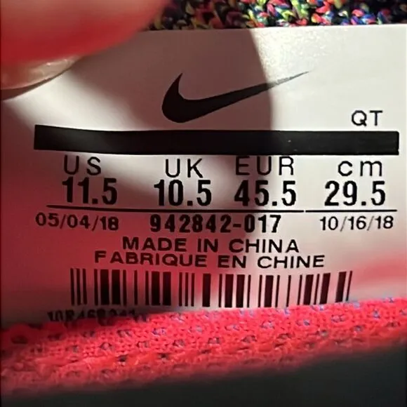 🔥NIKE Air VaporMax Flyknit 2 Black Multicolor with OG Box Men Sz 11.5 - PERFECT