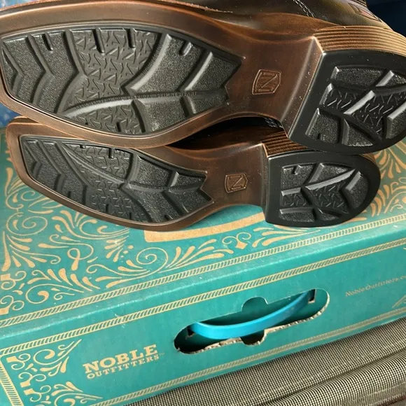 Noble Outfitters Women’s Boots NWT