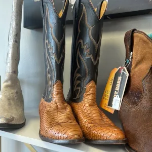 Nocona Brown and Black Western Boots Men’s size 8