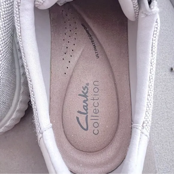 NWB Clarks Caroline Echo tweed women’s shoes with side zipper detail size 8.5