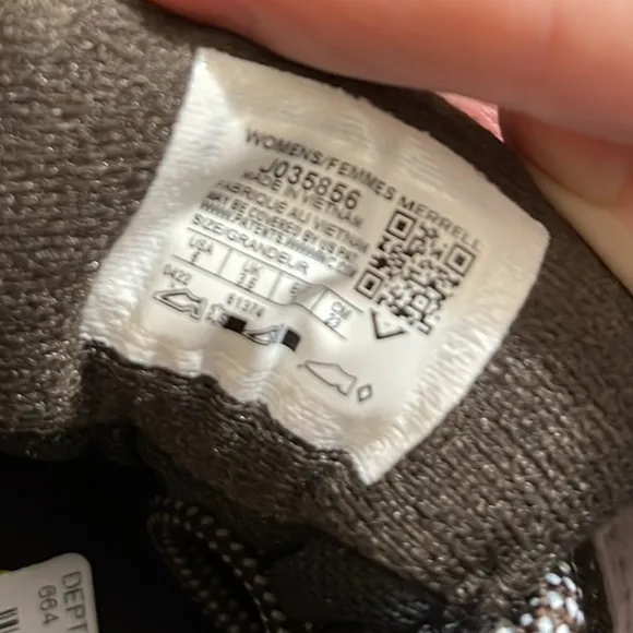 NWOB $140 Merrell NEW! Hiking Shoes