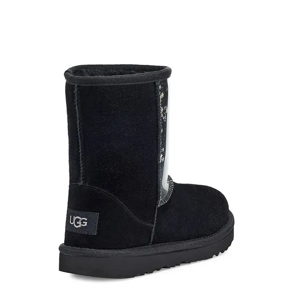NWOB UGG Boots w/ stars 🌟