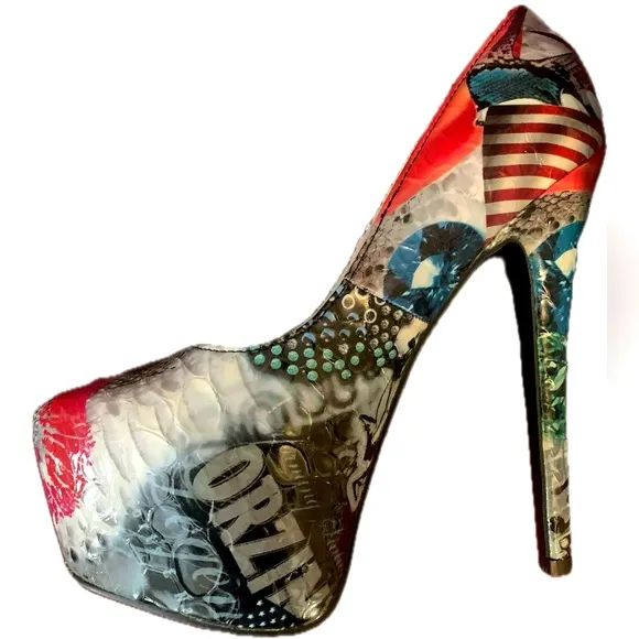 NWOB Wild Rose Elle Closed Toe Platform Stiletto Heels Size 8.5.