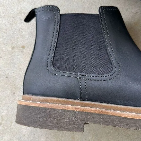NWOB Clarks BushAcre Chelsea Black Boots Men’s Size 10