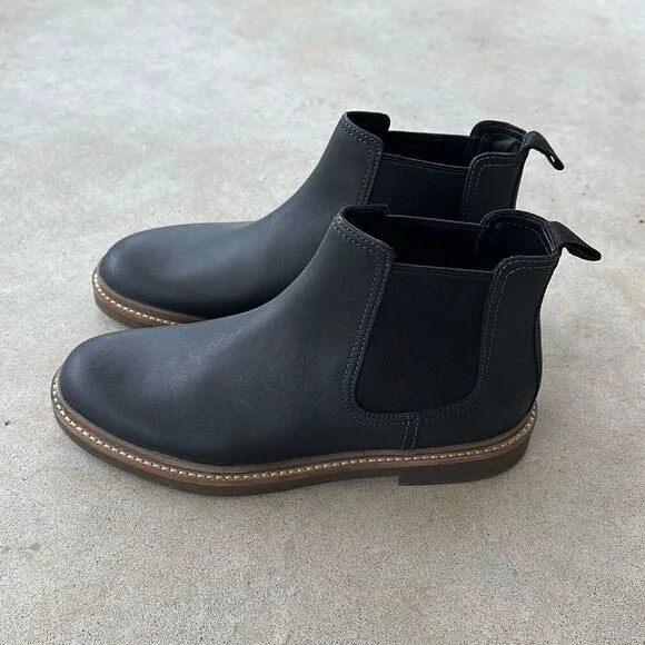 NWOB Clarks BushAcre Chelsea Black Boots Men’s Size 10