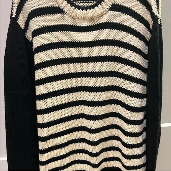 NWOT ciao lucia sweater women small black and cream striped  100 cotton FIRM.