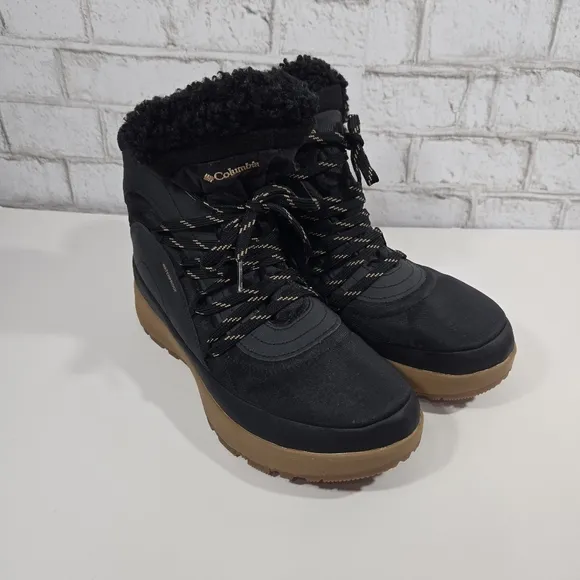 NWOT Columbia Women's Red Hills Omni-Heat Snow Boots