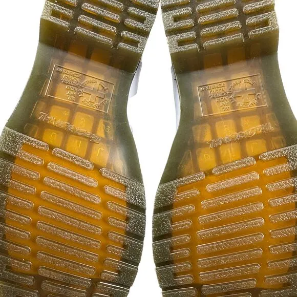 NWOT DR. MARTEN 2976 Yellow Stitch Smooth Leather Chelsea Boots Women US 11