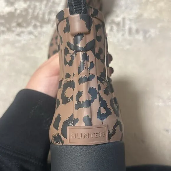 NWOT Hunter Cheetah mini rain women’s boots 🐆