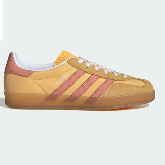 NWT Adidas Gazelle Indoor Sneakers Semi Spark/Wonder Clay/Cloud White W5.5