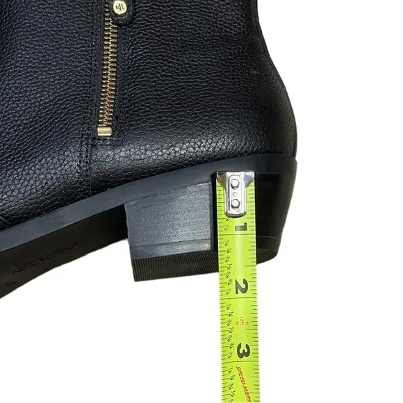 NWT IN BOX Lauren Ralph Lauren Leather Black Heeled Bootie Boots (size 9.5)