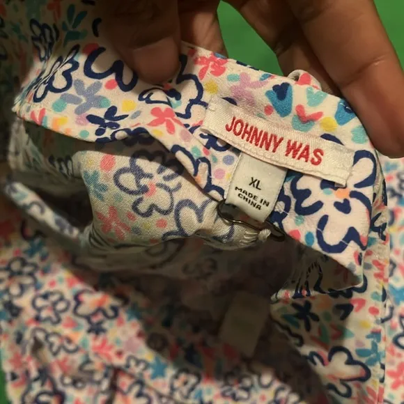 NWT Johnny Was Floral Scalloped Hem Women's Shorts size XL