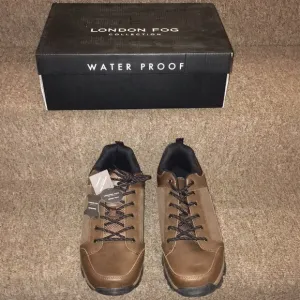 🤎NWT London Fog Genuine Leather Waterproof shoes