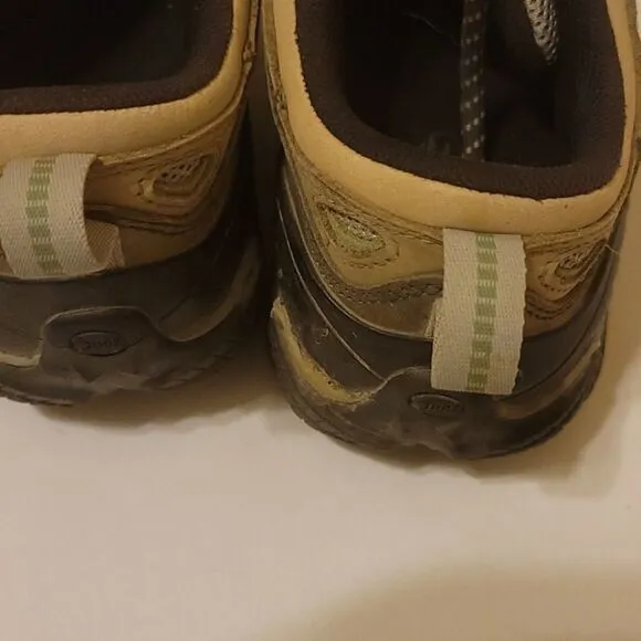 Oboz women's hiking shoes size 9.5