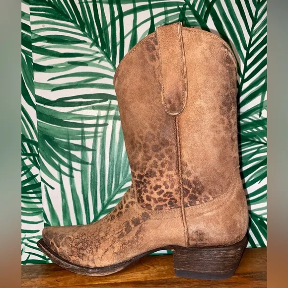 Old Gringo Leopardito Brown Suede Snip Toe Western Boots Women’s 8.5 B NWT