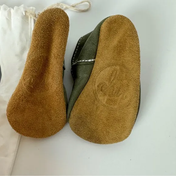 OLIVE‎ Mon Petit Shoes Size 3 Green Baby Toddler Shoes Handmade MPs