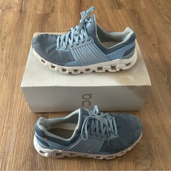 ON CLOUDSWIFT blue athletic training running lace up shoes sneakers women’s 6.5