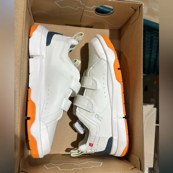 On Kids' Preschool The Roger Shoes