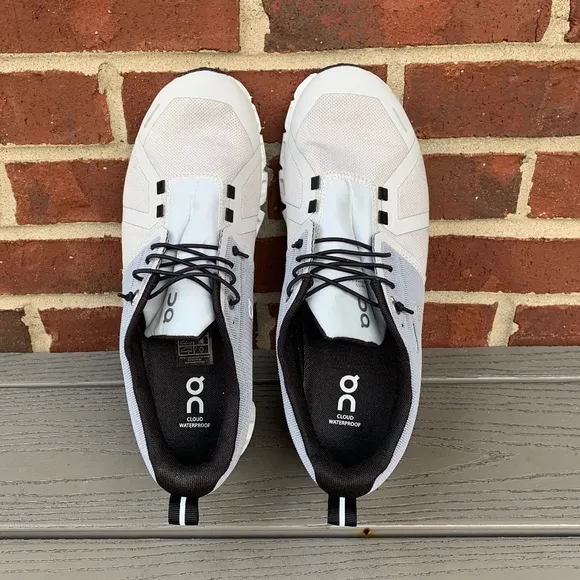 On Running Cloud 5 Waterproof Running Shoe