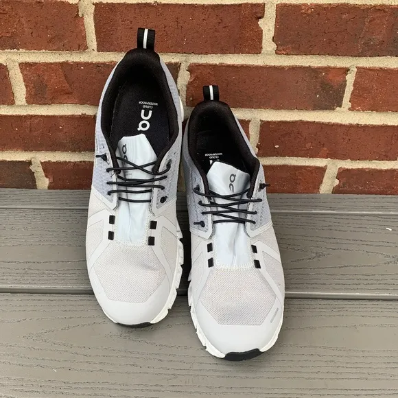 On Running Cloud 5 Waterproof Running Shoe