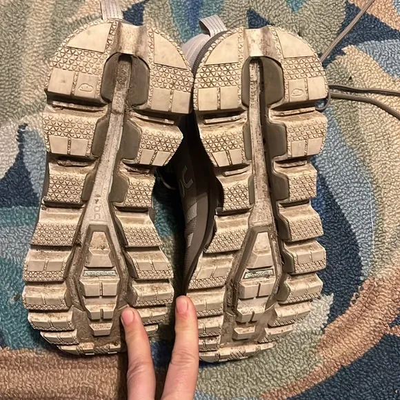 ON RUNNING Cloudrock Waterproof Hiking Shoes Size 7
