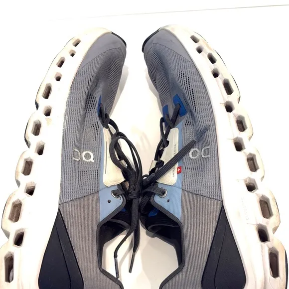 On Running Men's Cloudstratus Gray Running Shoes 12
