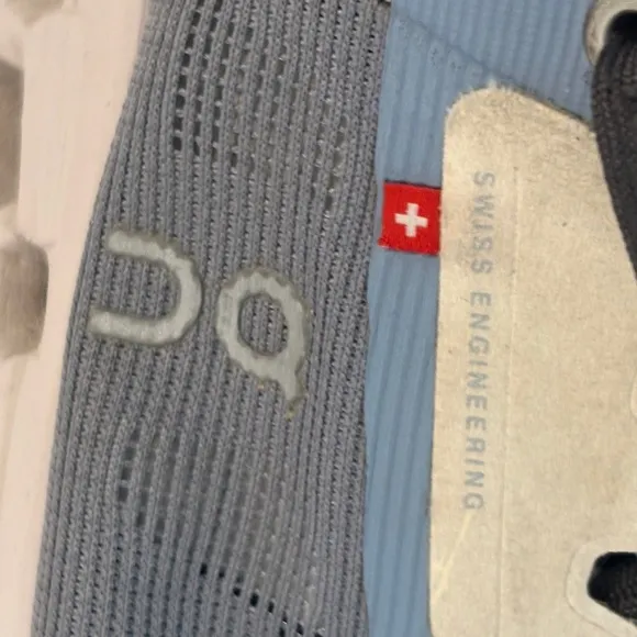 On Running Men's Cloudstratus Gray Running Shoes 12