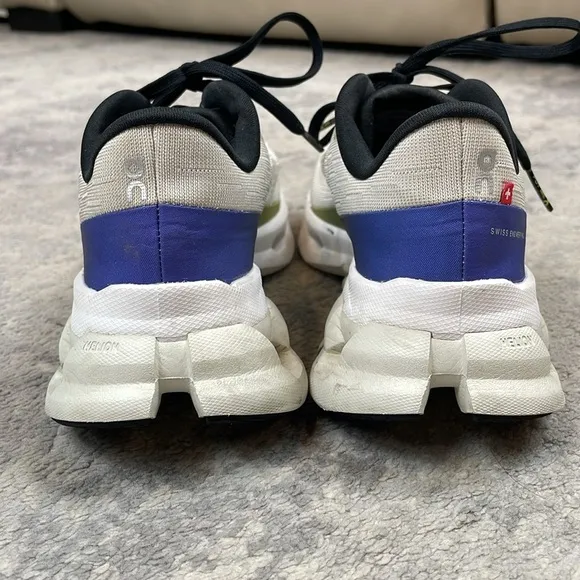 On Running On Cloudspark Sneakers Ice Grove Athletic Gym Training Womens Sz 5.5