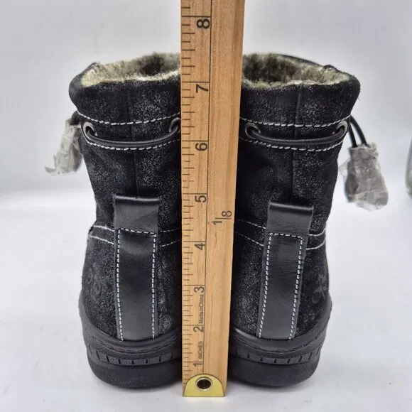 OTBT Women's Snow Boots Size 6 M Black Fanfare Reversible Spikes Leather Textil