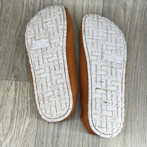 OTZ 300GMS coarse linen Fluoro slip on