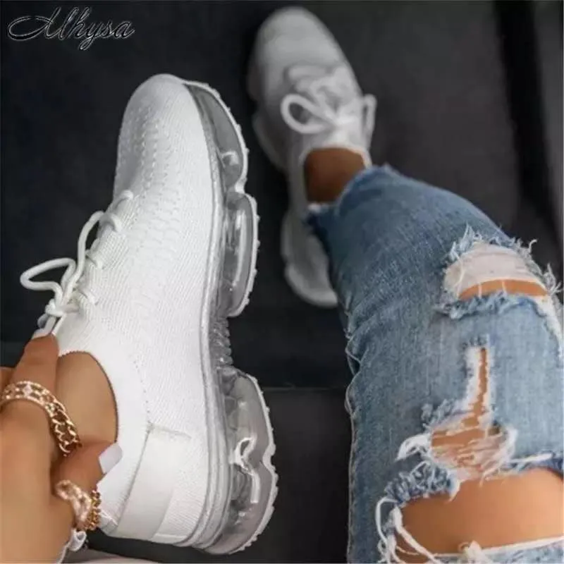 Outdoor Female Athletic Running Shoes