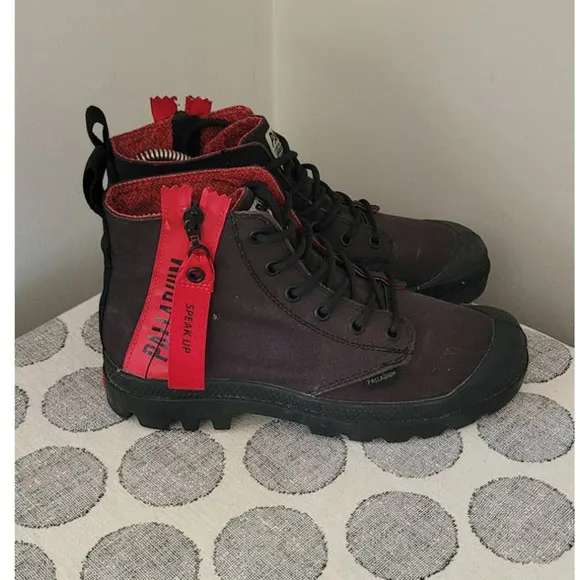 Palladium Pampa Unzipped W-76443-008-M Black Red Sneaker Size 5.5 Mens
