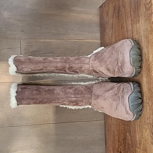 Patagonia Boots Women's sz 6 Lugano Espresso Suede Waterproof Tall Snow Boots