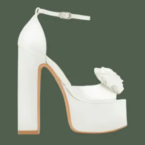 Peep toe heels ,platform ,flower silk .wedding, promos . ankles straps.