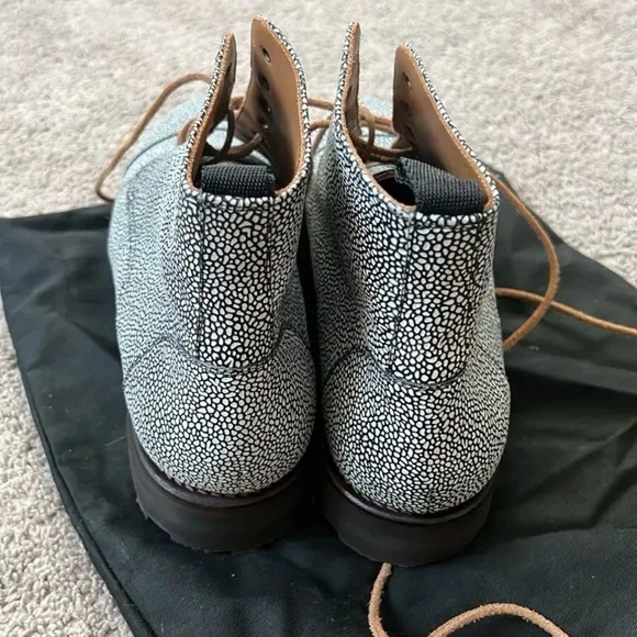 PRISTINE Taft Leather Dragon Boots in Stone - Mens 12, EU 45
