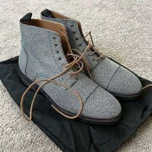 PRISTINE Taft Leather Dragon Boots in Stone - Mens 12, EU 45