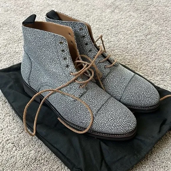 PRISTINE Taft Leather Dragon Boots in Stone - Mens 12, EU 45