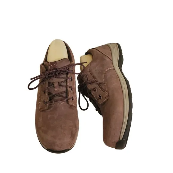 Red Wing 9 Brown Leather Work Shoes Lace Up 2309 Steel Toe
